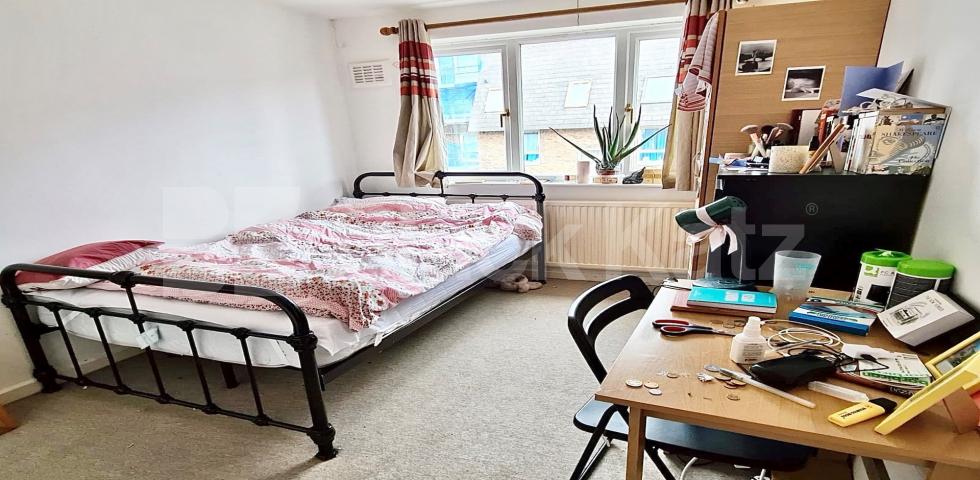 			VIRTUAL TOUR AVAILABLE!, 3 Bedroom, 1 bath, 1 reception House			 Mitford Road N19, HOLLOWAY / FINSBURY PARK